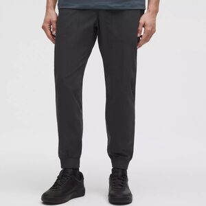 Lululemon men’s abc joggers size M Tall inseam 32”